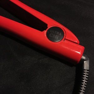Chi Ultra Flatiron